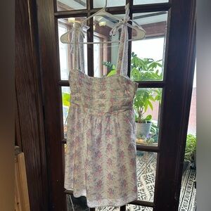 ARULA ALTAR'D STATE NWOT Floral mini dress sizes 0X 18" ptp and 2X 21" ptp